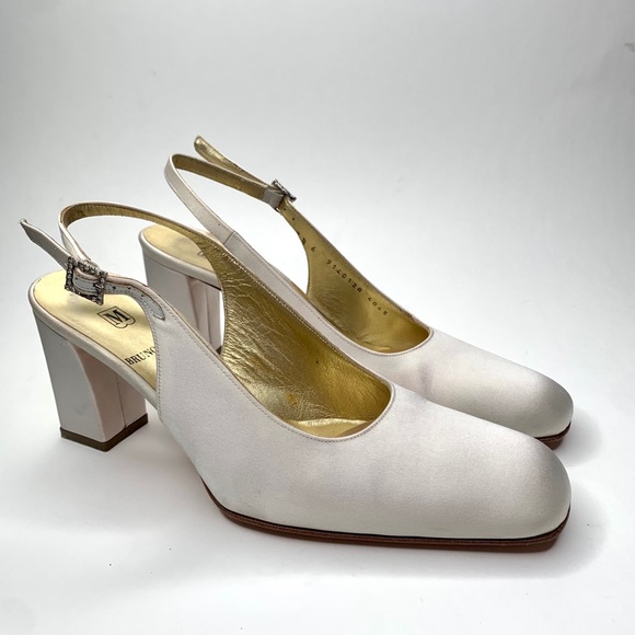Bruno Magli Chablis White Crystal Ankle Dress Shoe - Picture 3 of 14